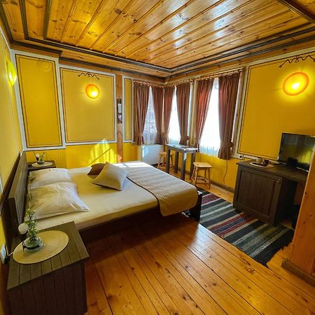Guest Rooms Colorit Koprivshtitsa Exterior foto