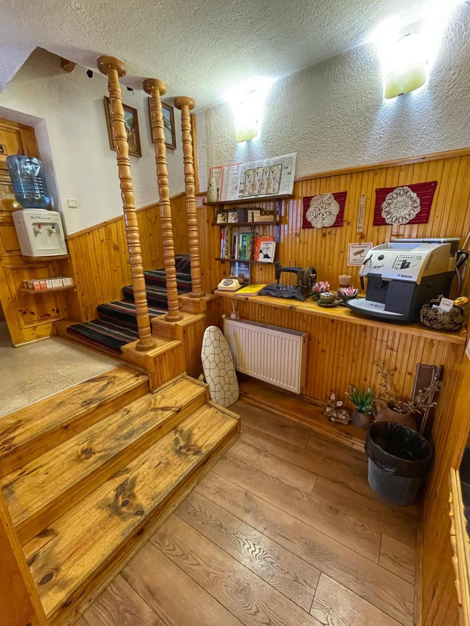Guest Rooms Colorit Koprivshtitsa Exterior foto