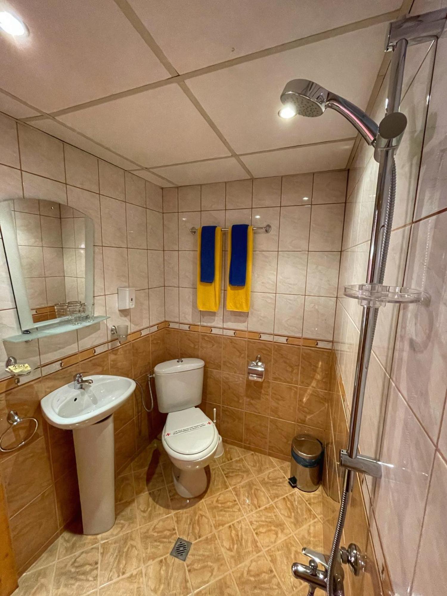 Guest Rooms Colorit Koprivshtitsa Exterior foto