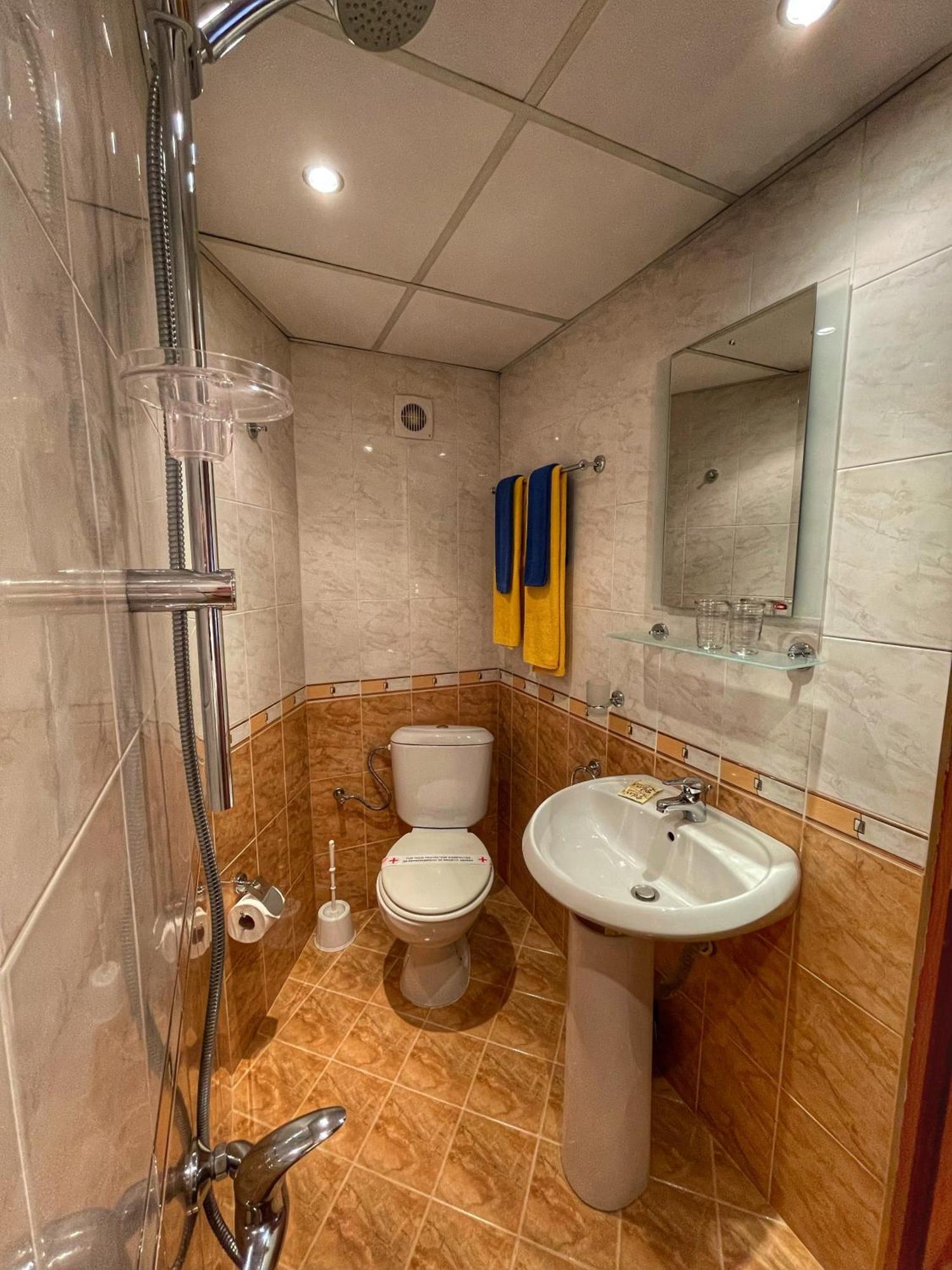 Guest Rooms Colorit Koprivshtitsa Exterior foto