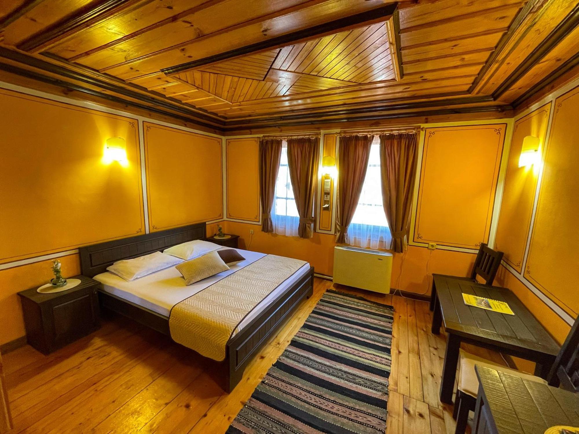 Guest Rooms Colorit Koprivshtitsa Exterior foto